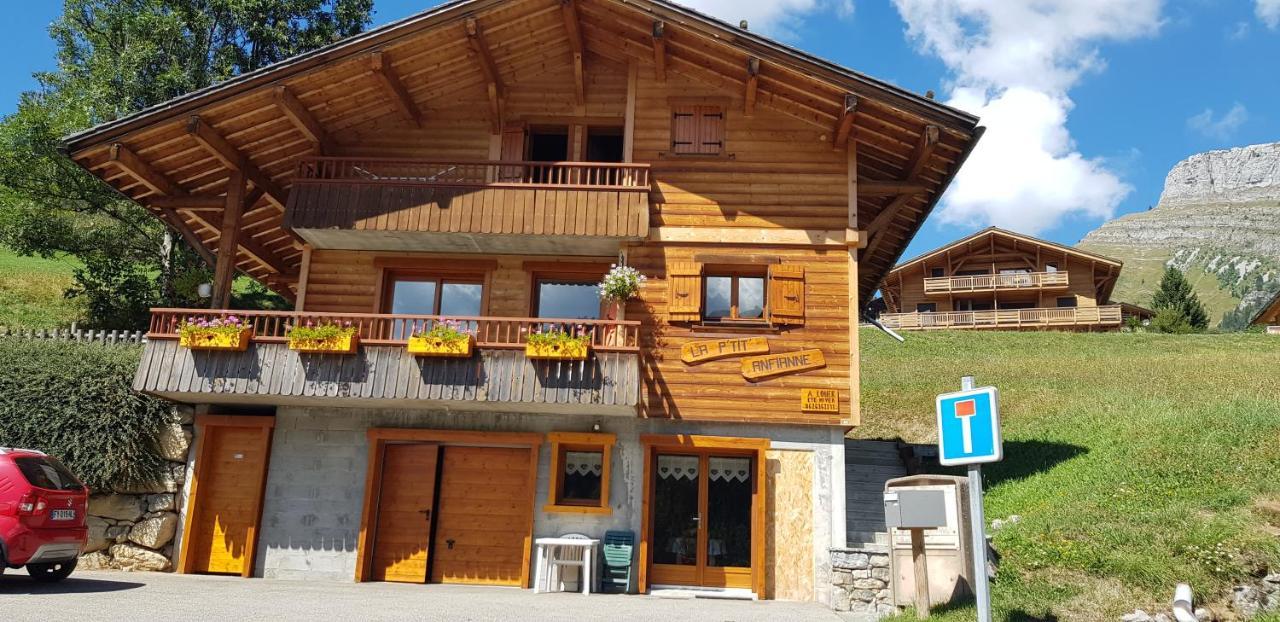 Appartement Cosy Face Aux Aravis Le Grand-Bornand Eksteriør billede
